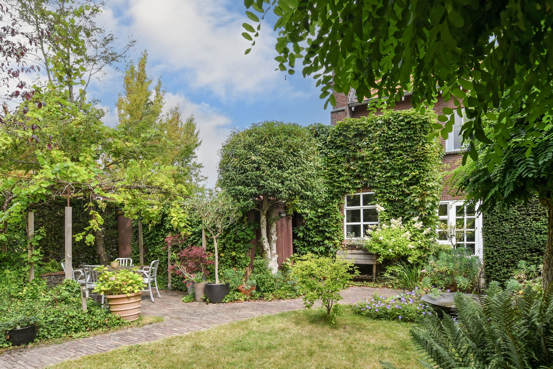 Foto 36 van Floralaan West 193