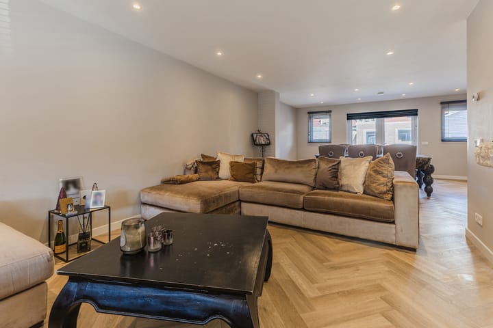 Cornelis Dopperstraat 17