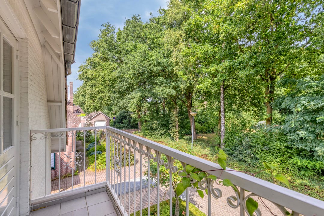 Photo 28 of Spoorpad 25