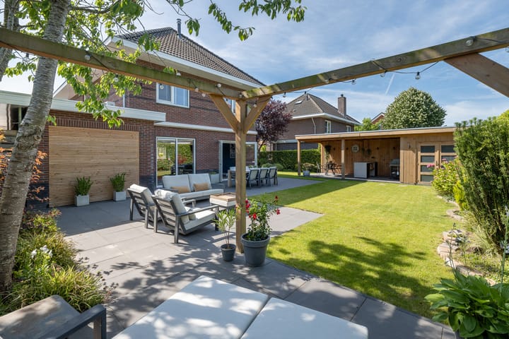 Foto 2 van Tautenburg 44