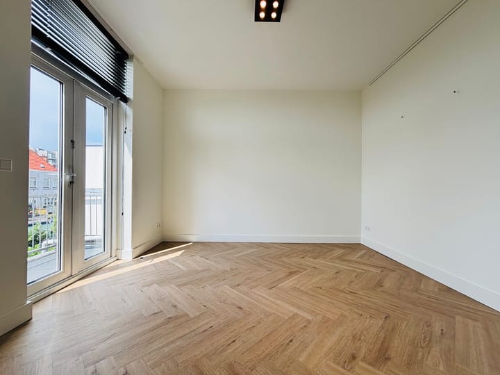 Foto 5 van Van Diemenstraat 150-A