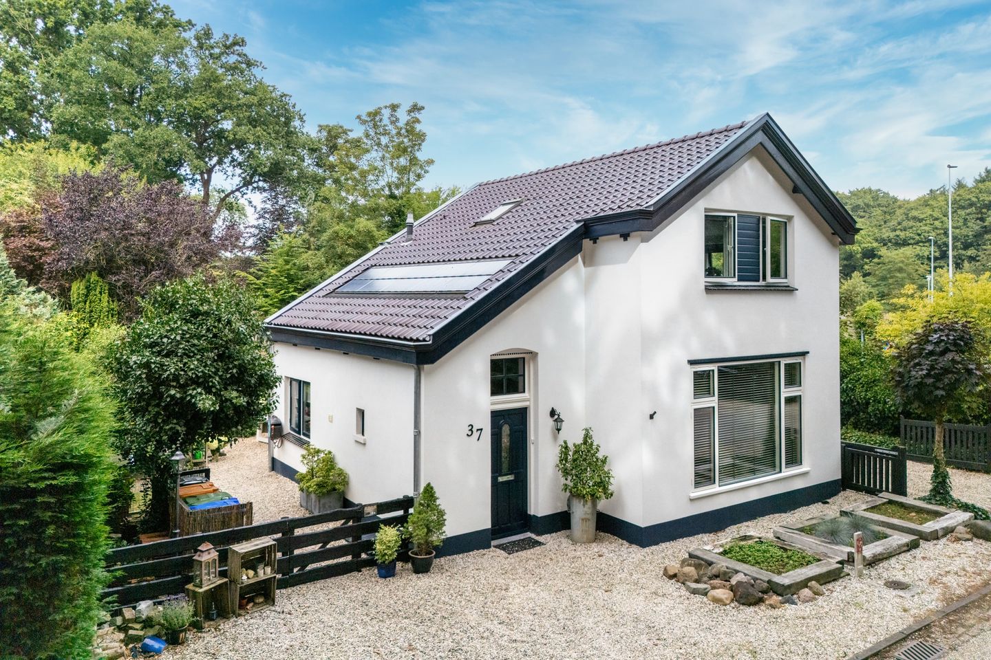 Foto 1 van Bergweg 37