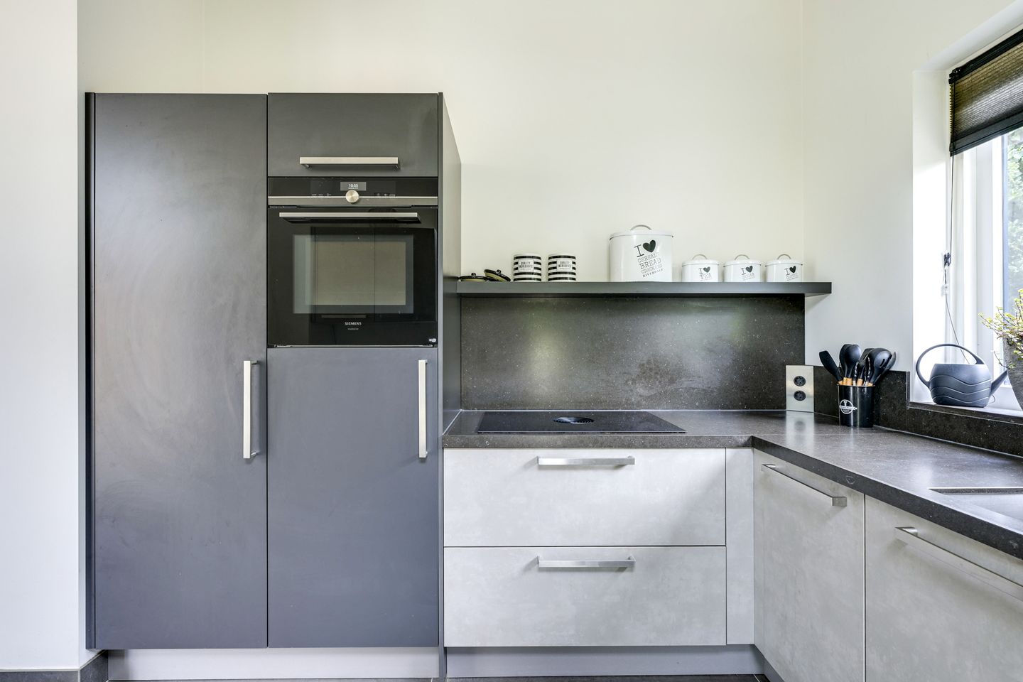 Photo 14 of Bergweg 37