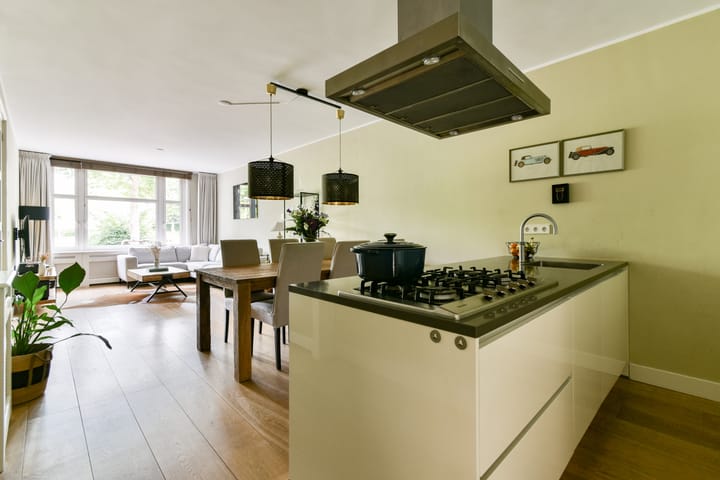 Foto 3 van Uiterwaardenstraat 9-H