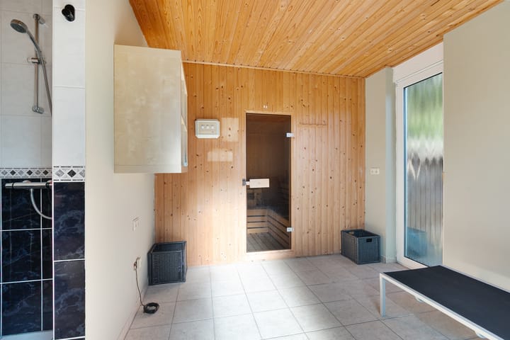 Photo 33 of Pastorij 15