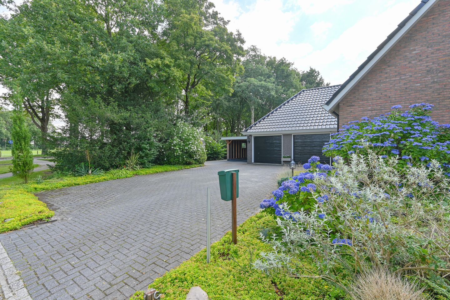 Foto 10 van Langhieten 1