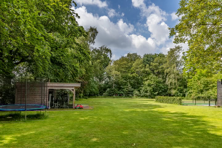 Foto 37 van Legstraat 20