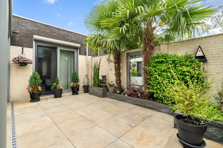 Foto 13 van Bertus Aafjeshof 14