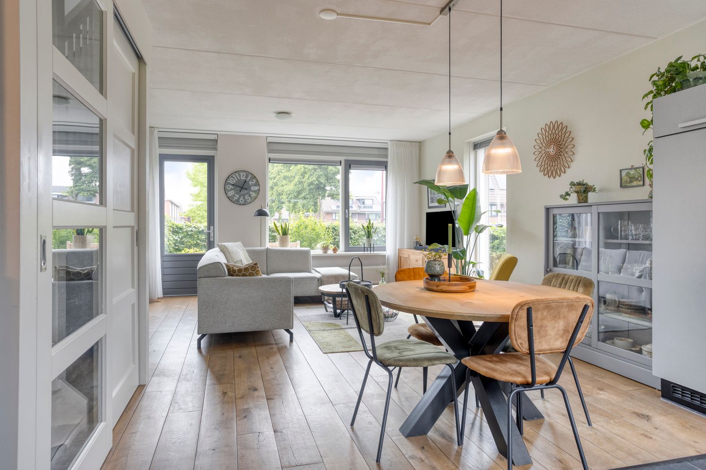 Photo 19 of Amerstraat 2