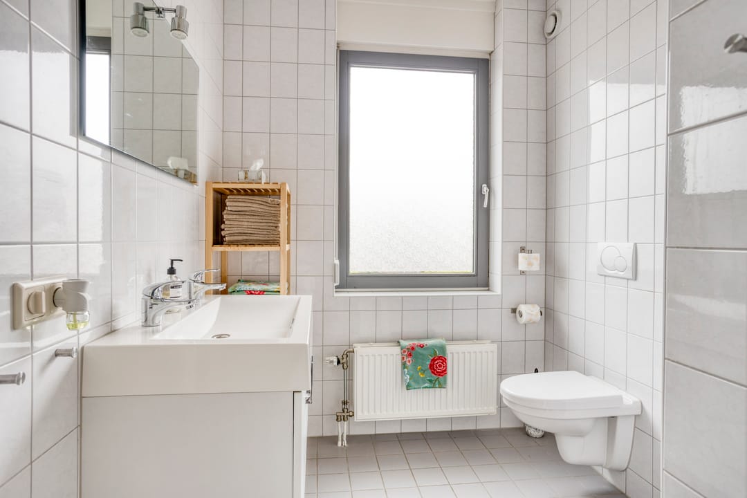 Photo 23 of Amerstraat 2