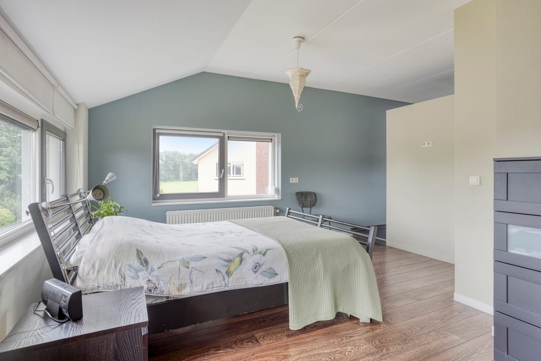 Photo 31 of Amerstraat 2