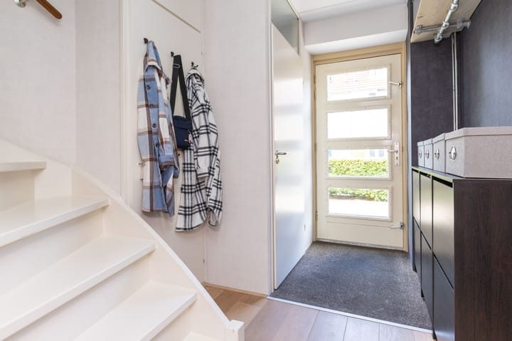 Foto 6 van Henriëtte Roland Holststraat 4