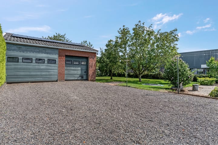 Foto 40 van Pannerdenseweg 97