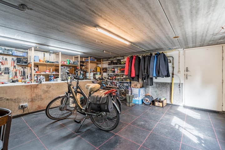 Foto 38 van Vlaardingsekade 61