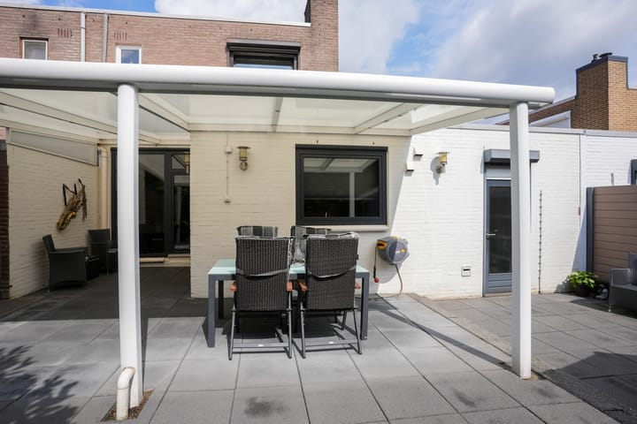 Foto 25 van Pieter de Hooghstraat 28