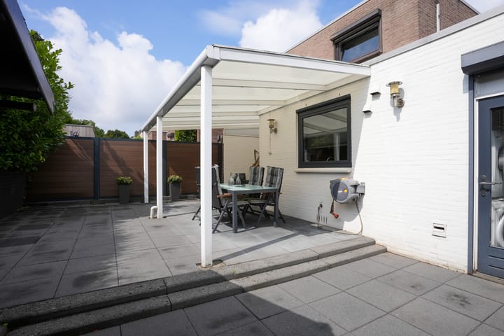 Foto 28 van Pieter de Hooghstraat 28