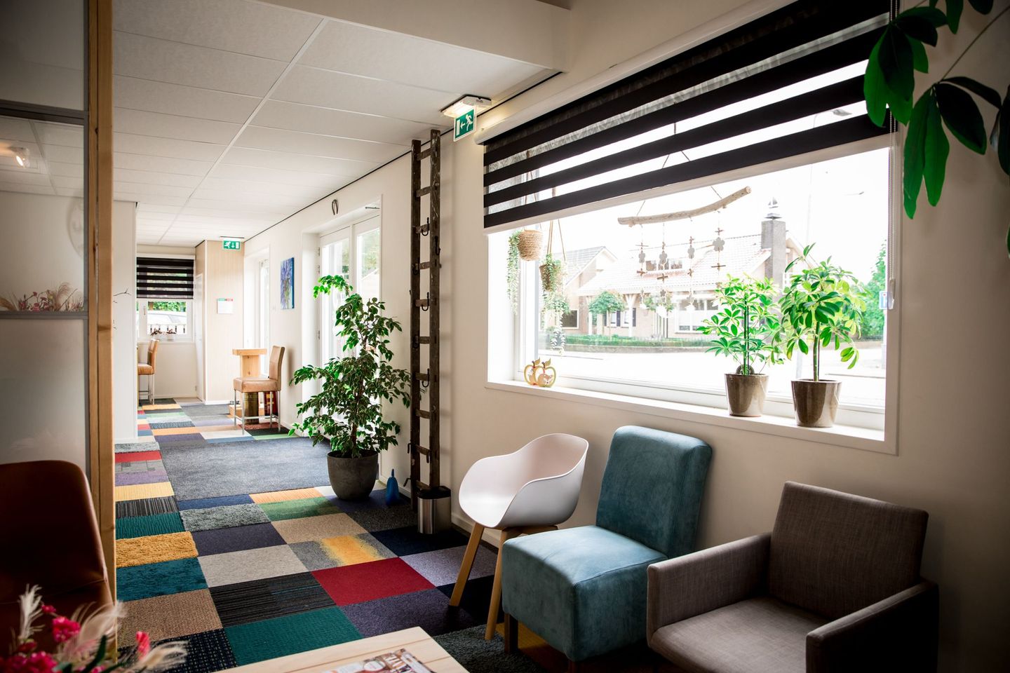 View photo 4 of Korenbloemstraat 75