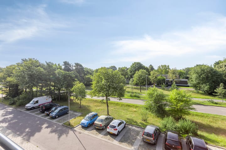 Foto 7 van Julianalaan 64