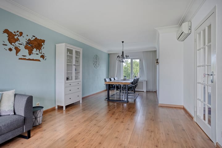 Foto 8 van Julianalaan 64