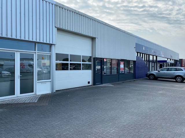 Bekijk foto 3 van W.A. Scholtenstraat 34