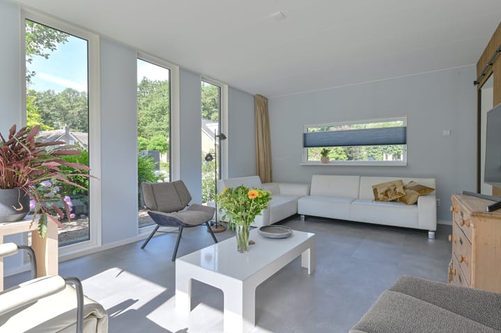 Foto 36 van Schoolstraat 25