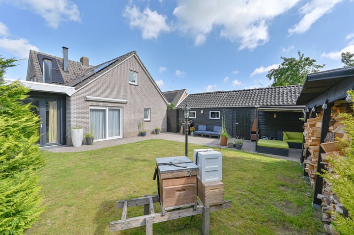 Foto 73 van Schoolstraat 25