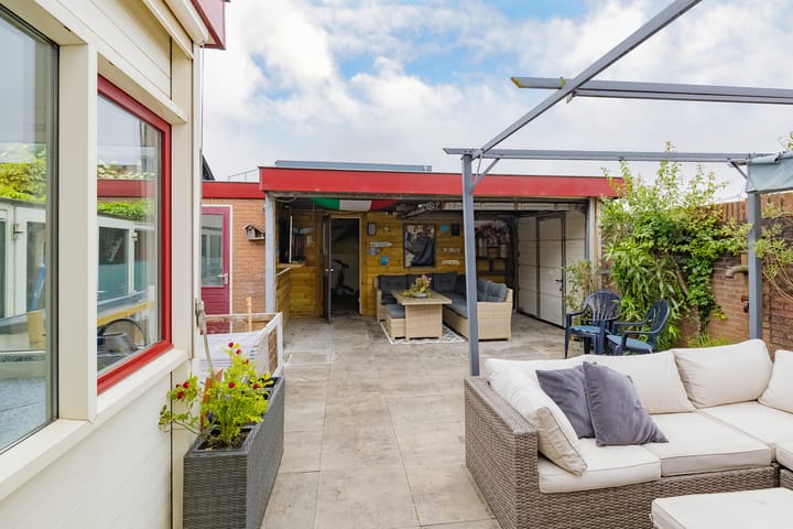 Foto 6 van Van der Zwaagstraat 2