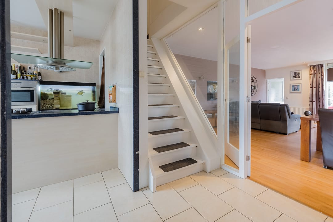 Photo 7 of Van der Zwaagstraat 2