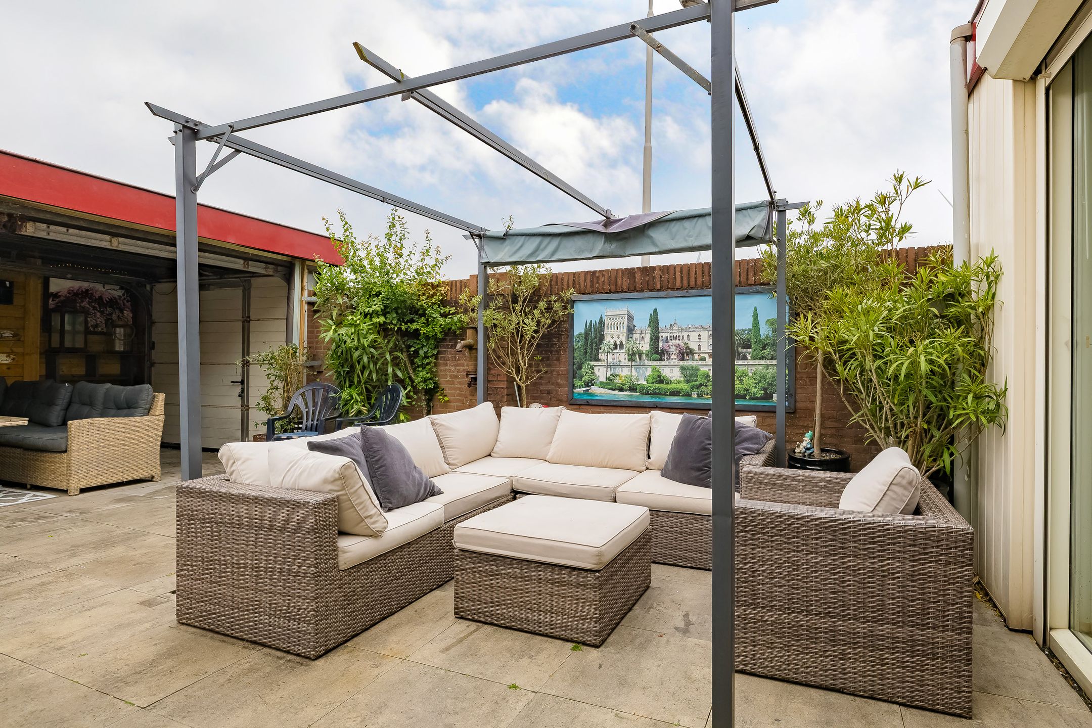 Photo 21 of Van der Zwaagstraat 2