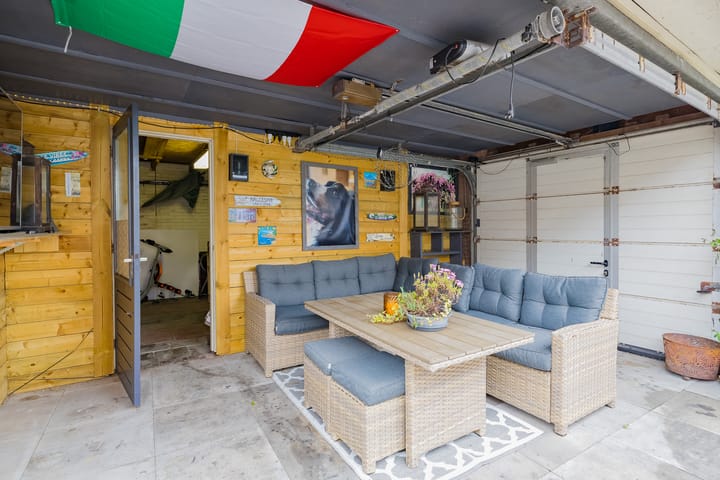 Foto 24 van Van der Zwaagstraat 2