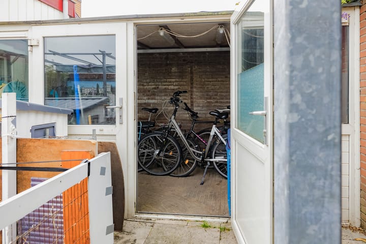 Foto 27 van Van der Zwaagstraat 2