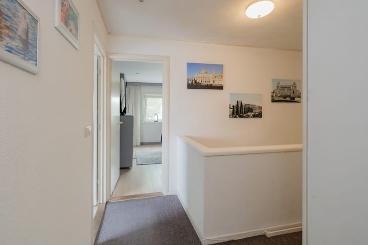 Foto 28 van Van der Zwaagstraat 2