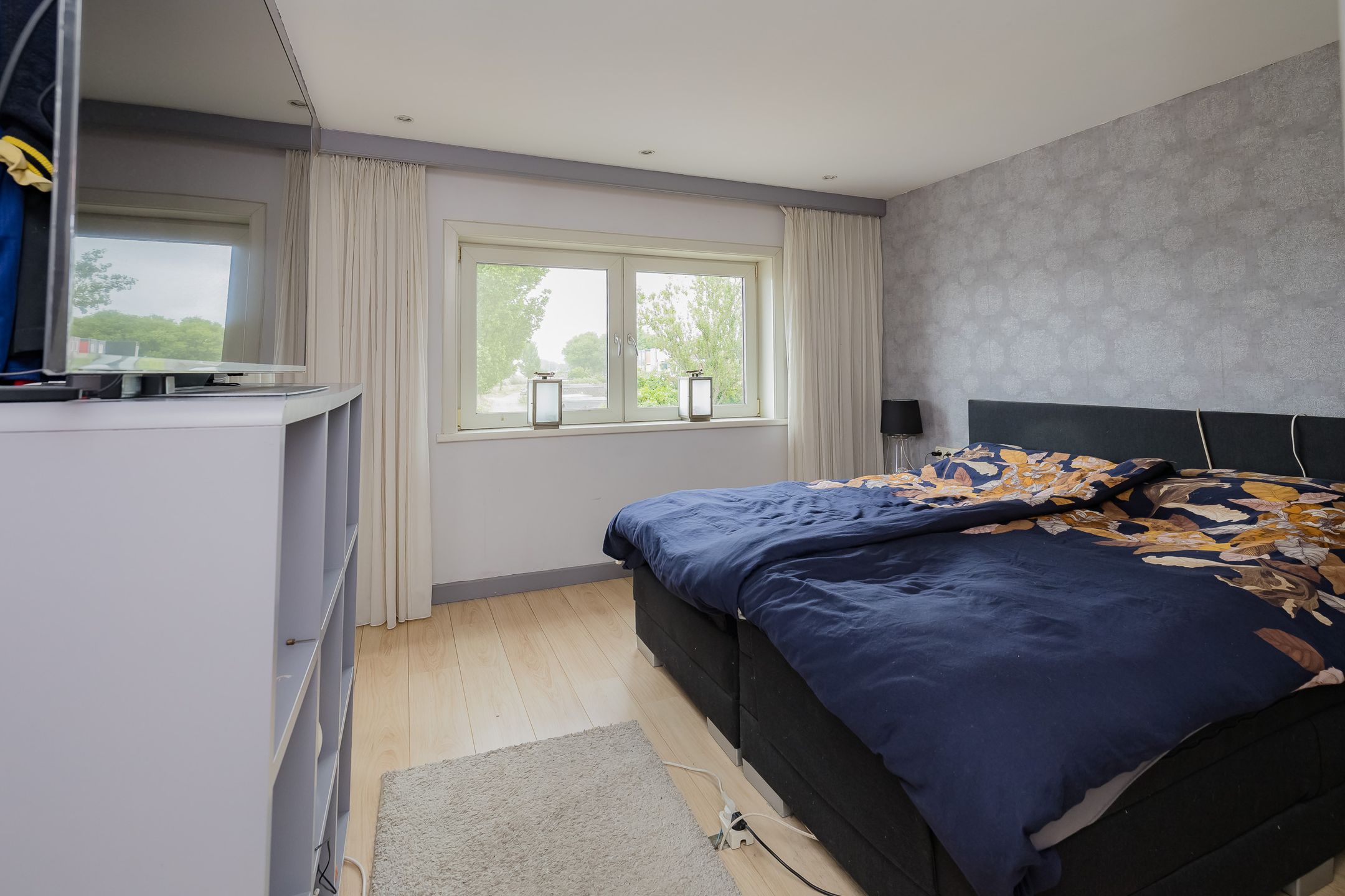 Photo 30 of Van der Zwaagstraat 2