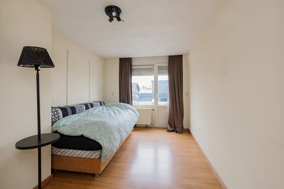 Photo 37 of Van der Zwaagstraat 2