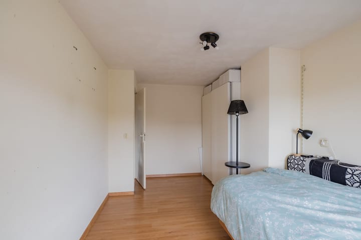 Foto 38 van Van der Zwaagstraat 2