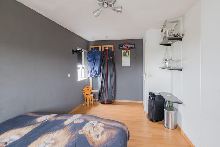 Foto 41 van Van der Zwaagstraat 2