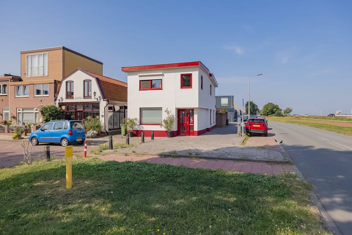 Foto 43 van Van der Zwaagstraat 2