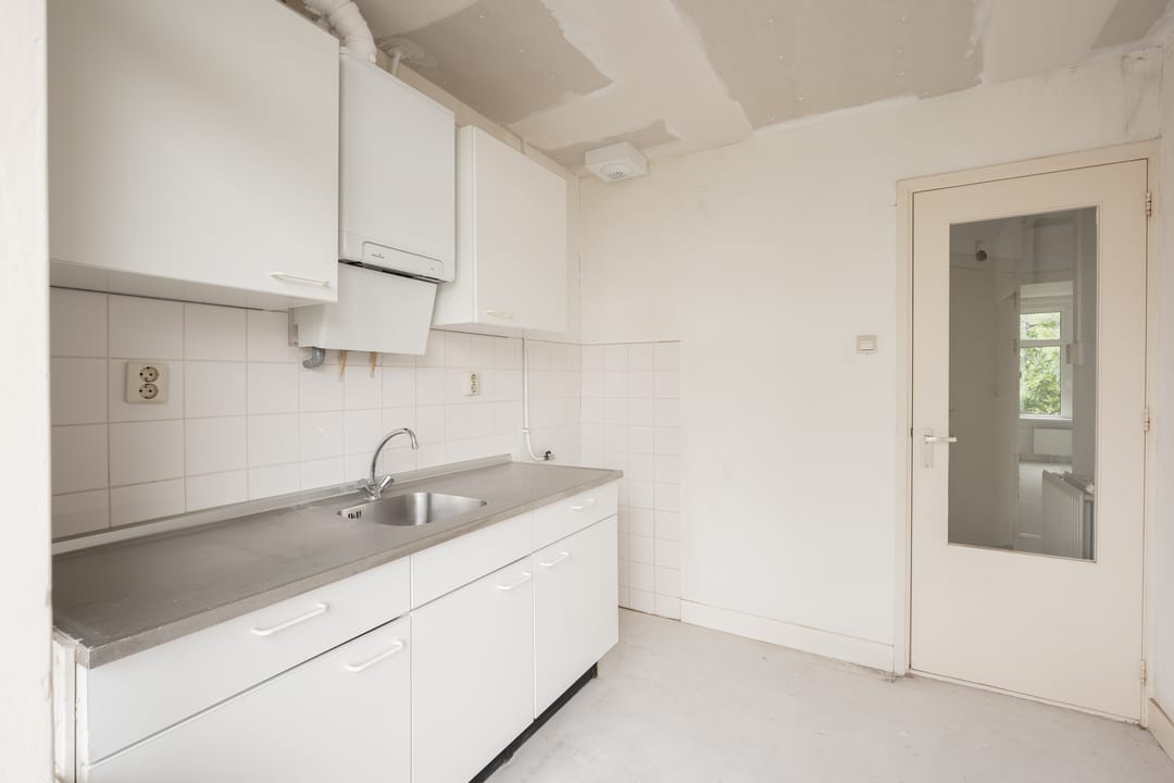 Photo 7 of Crynssenstraat 15-3