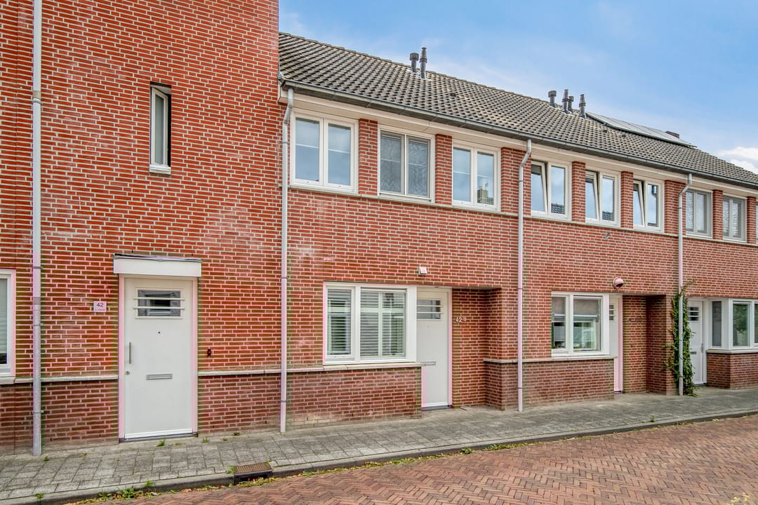 Photo 2 of Kloosterstraat 42-A