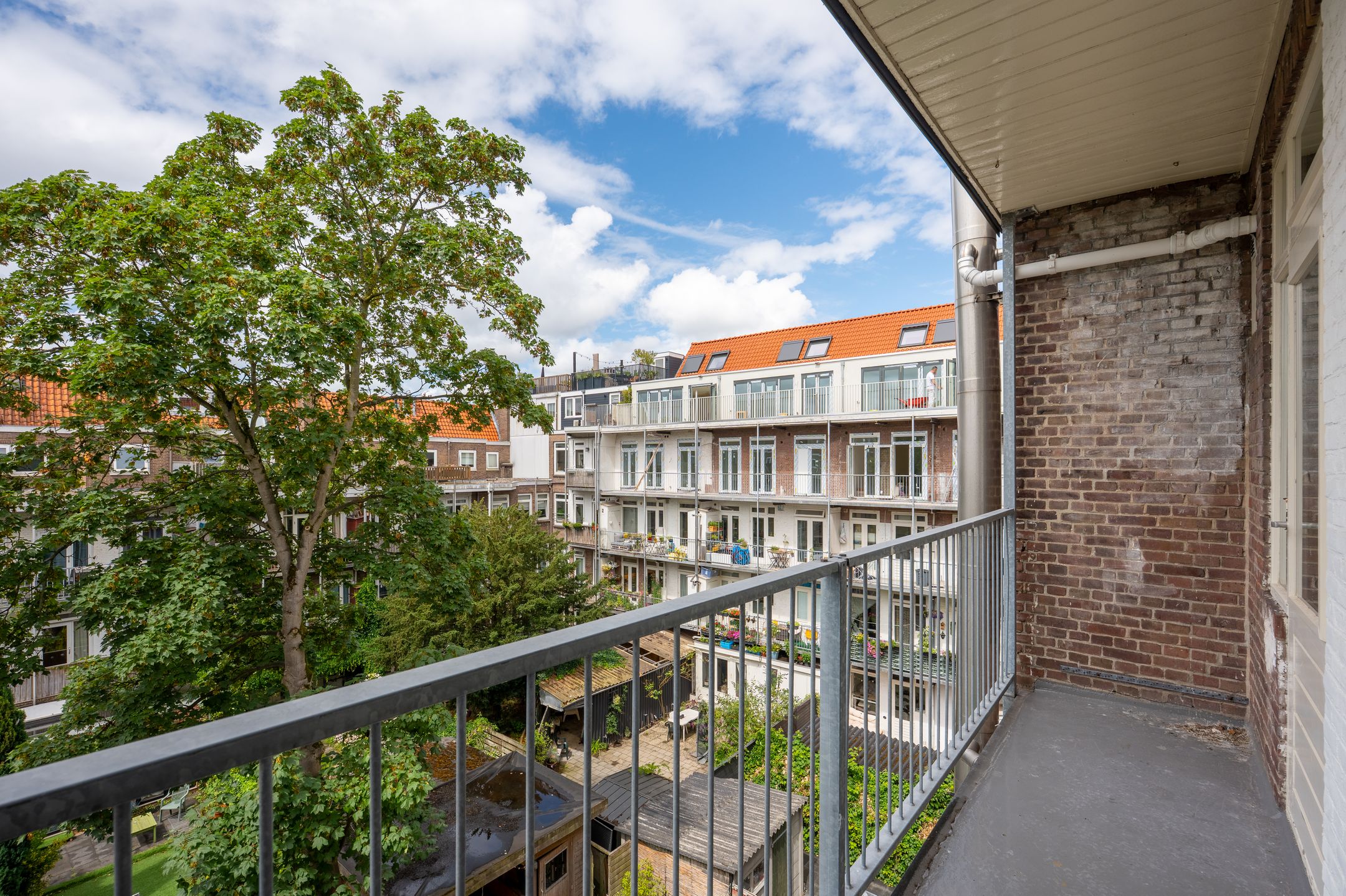 Photo 12 of Crynssenstraat 15-3