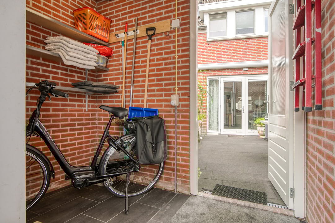 Photo 37 of Kloosterstraat 42-A