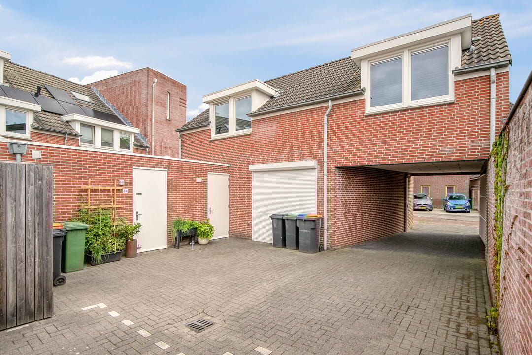 Photo 38 of Kloosterstraat 42-A