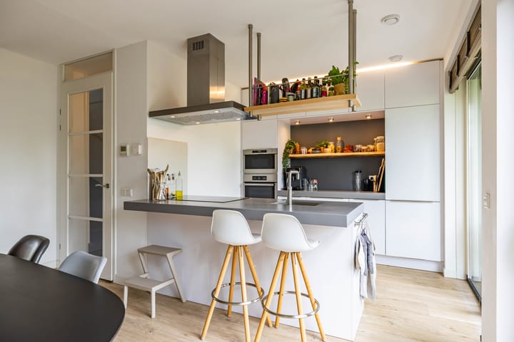 Foto 2 van Meeroeverslaan 228