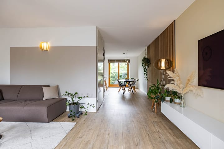 Foto 20 van Meeroeverslaan 228