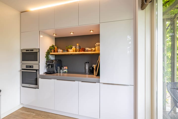 Foto 28 van Meeroeverslaan 228