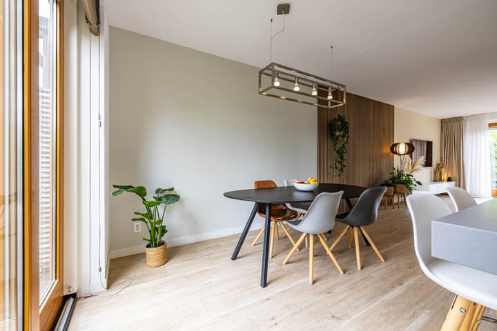 Foto 30 van Meeroeverslaan 228