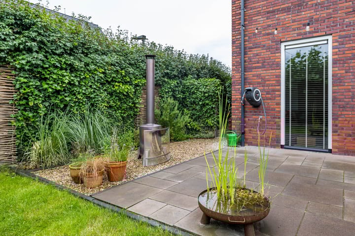 Foto 45 van Meeroeverslaan 228