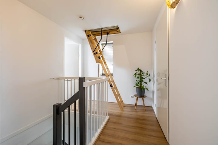 Foto 76 van Meeroeverslaan 228