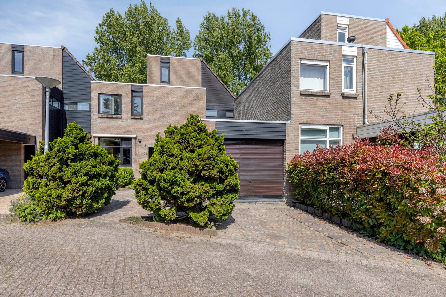 Photo 5 of Zuurbes 21