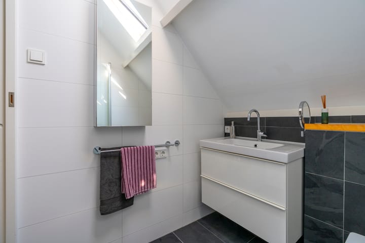 Foto 42 van Abeelstraat 13